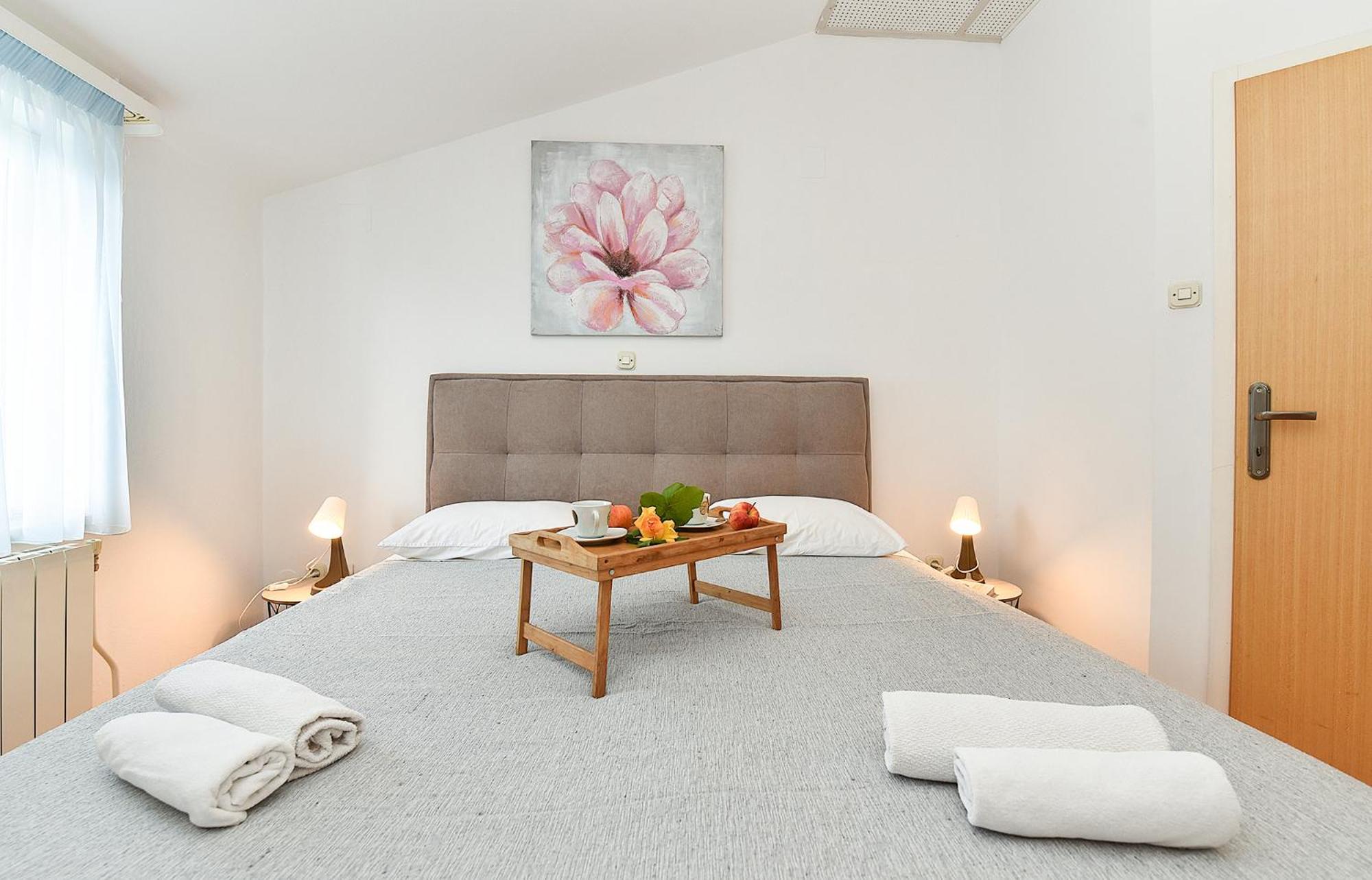 Apartments Biskupije 810 메덜린 외부 사진