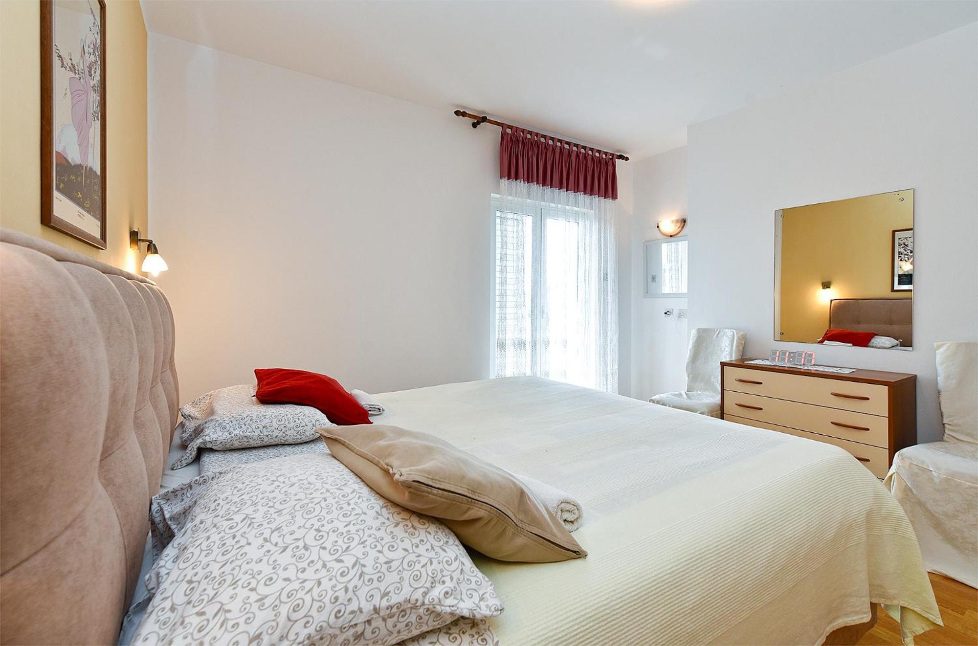Apartments Biskupije 810 메덜린 외부 사진