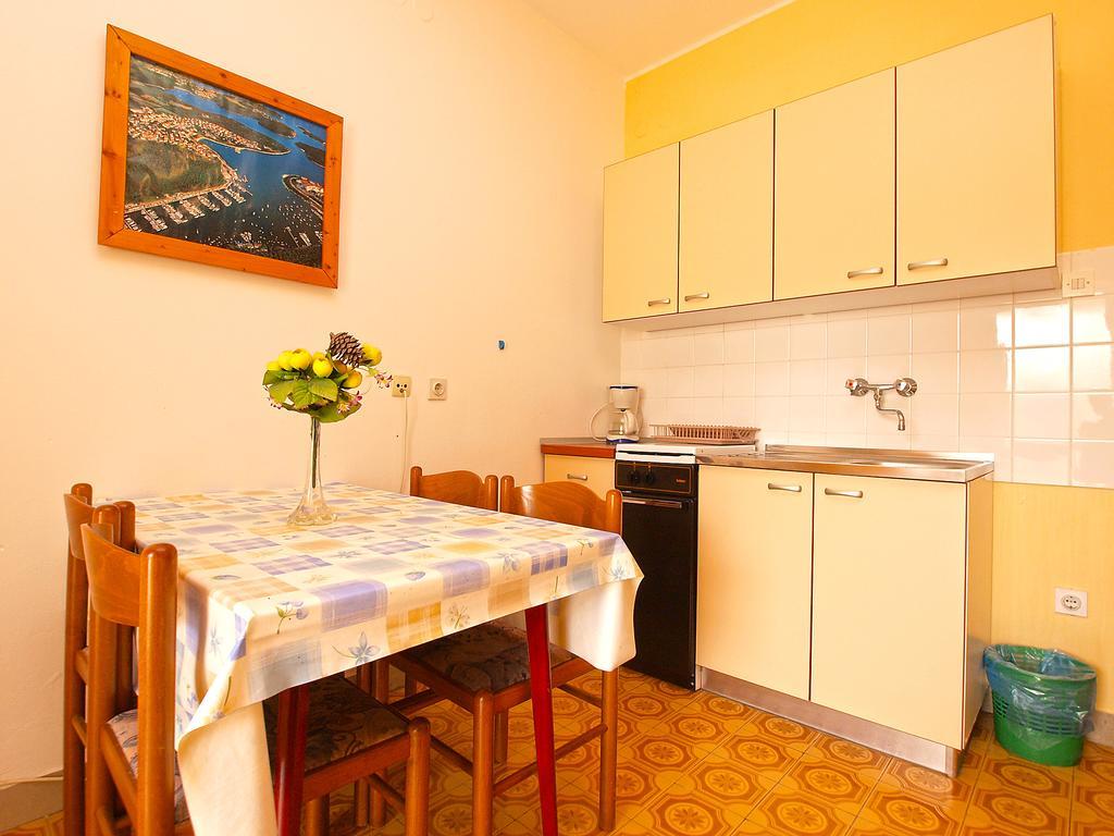 Apartments Biskupije 810 메덜린 외부 사진