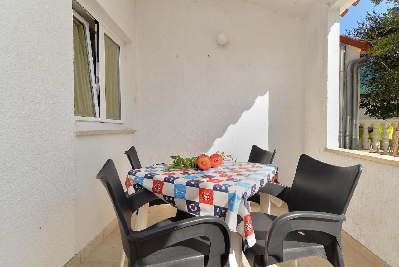 Apartments Biskupije 810 메덜린 외부 사진