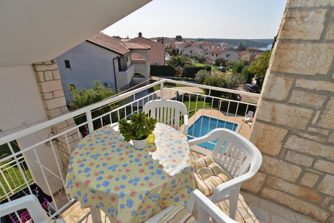 Apartments Biskupije 810 메덜린 외부 사진